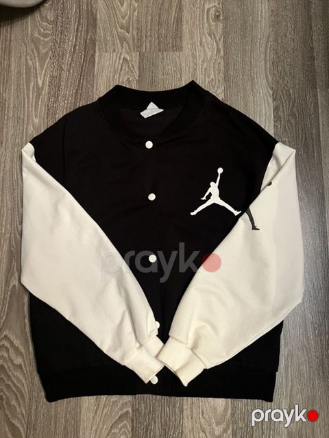 Unisex baseball üslublu kardiqan/svitşot - Rəng: qara korpus, ağ