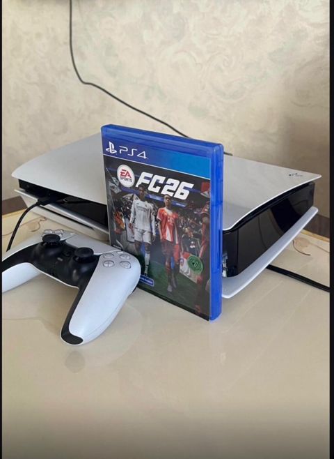 Məhsul: PlayStation 5 oyun konsolu + DualSense pultu + EA Sports FC 26 — Bakı