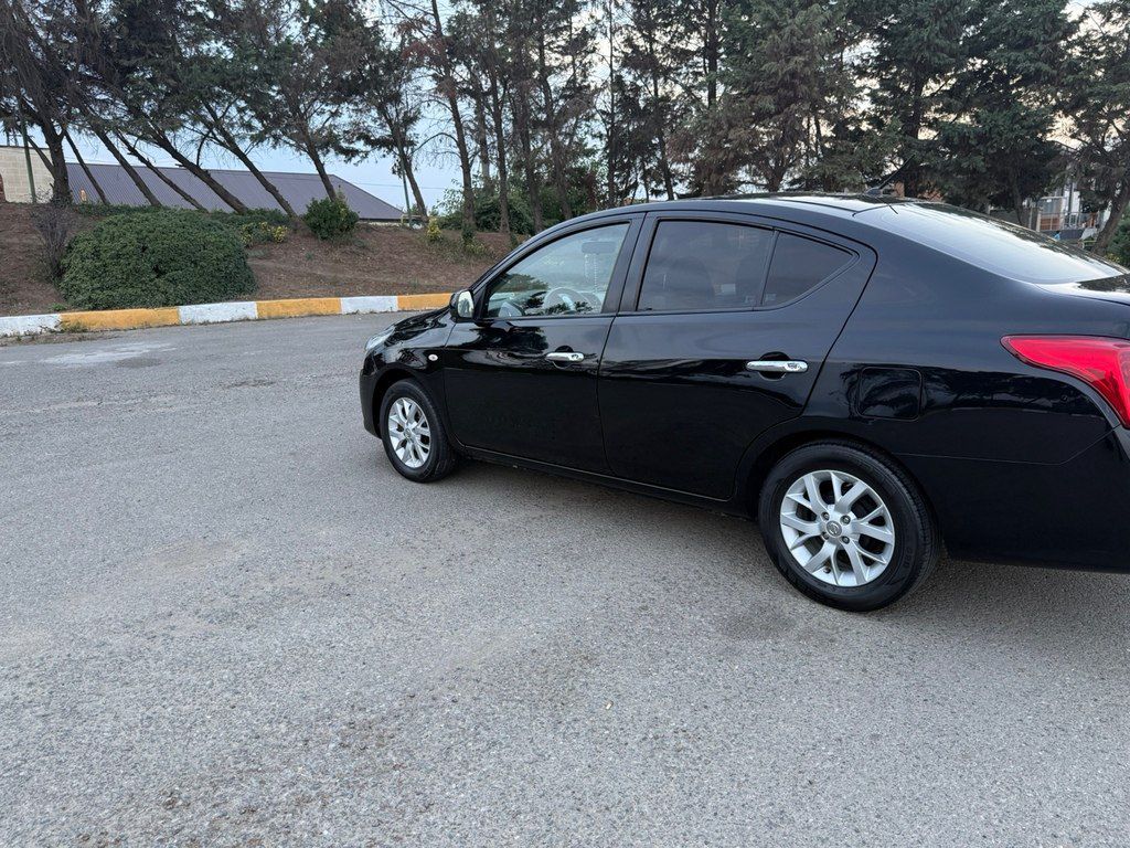 Nissan Sunny, 1.5 L, 2014 il, 185 000 km — Avtomobillər, Qax (7)