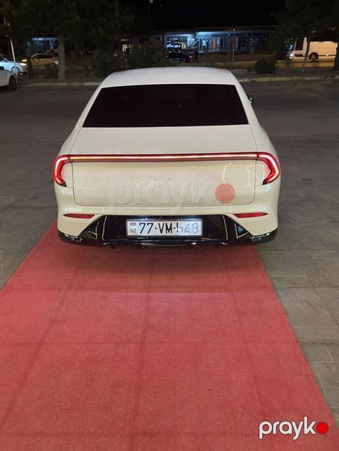 BYD 1.5 l 2026 il 8888 km Sedan — Bakı