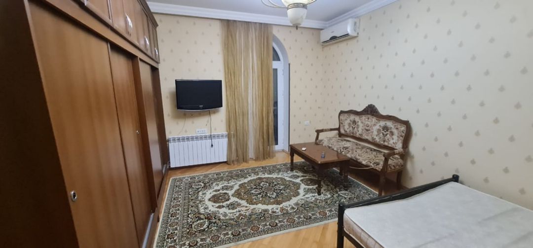 1-otaqlı mənzil kirayə verilir, 28 May m., 45 m² — Mənzil, Bakı
