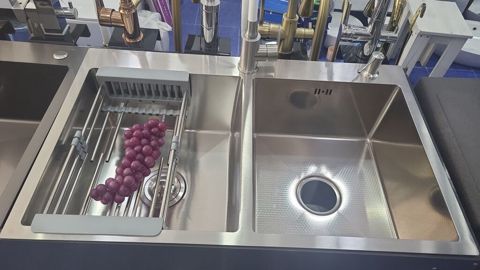 Mətbəx üçün ikitərəfli və təkqablı lavabo modelləri - Materiallar — Bakı