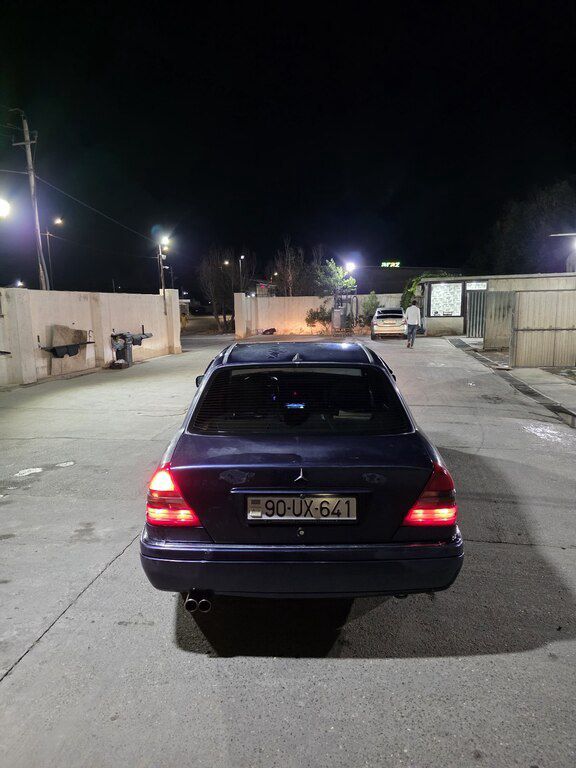 Mercedes C 220, 2.2 L, 1995 il, 591 957 km — Avtomobillər, Sumqayıt (3)