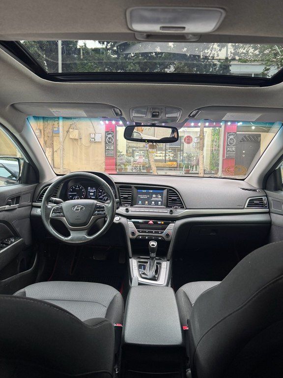 Hyundai Elantra, 2.0 L, 2018 il, 168 981 km — Avtomobillər, Bakı (10)