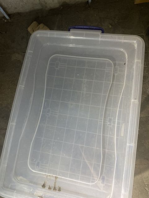 Şəffaf plastik saxlama qutusu - Material: möhkəm, şəffaf plastiktən — Masazır