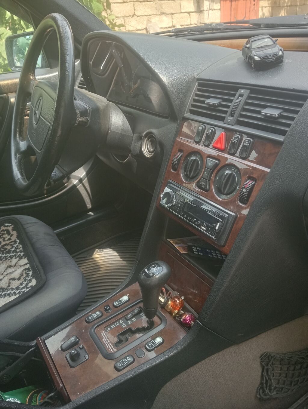 Mercedes-Benz E-Class (W210) sedan - Kuzov: 4 qapılı sedan, qara rəng — Avto, Bakı (8)