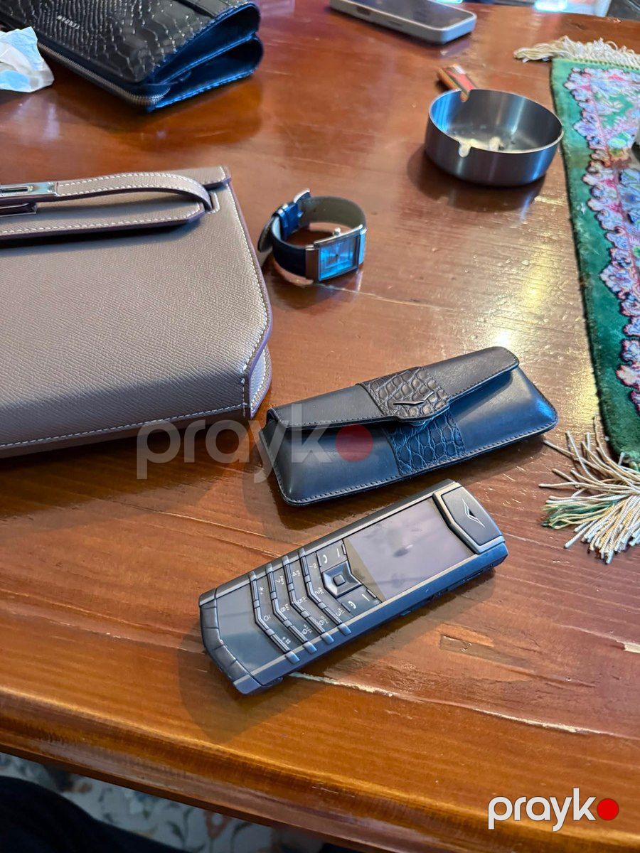 Vertu Signature S Design Stainless Steel Diamonds Black Alligator 4GB — Smartfonlar, Bakı (3)