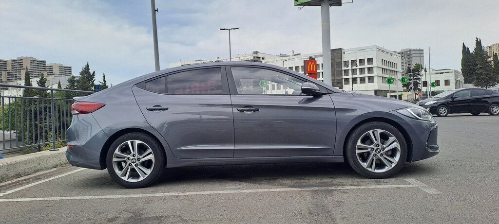 Hyundai Avante, 1.6 L, 2018 il, 169 000 km — Avtomobillər, Bakı (7)