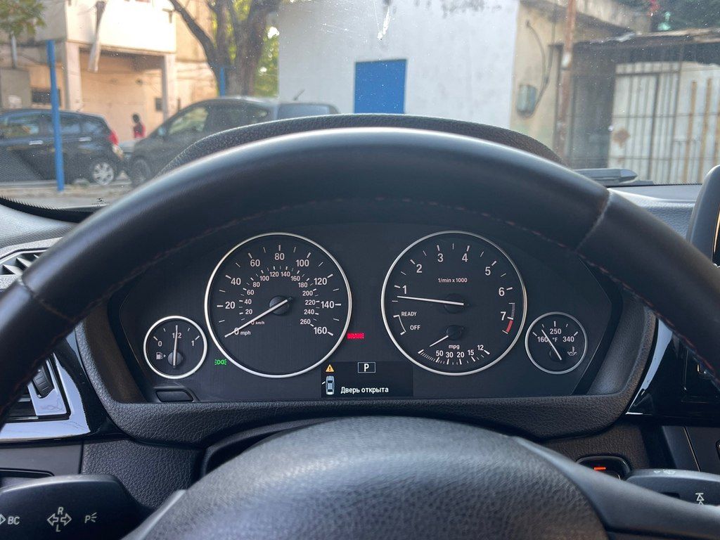 BMW 320, 2.0 L, 2015 il, 299 000 km — Avtomobillər, Bakı (12)