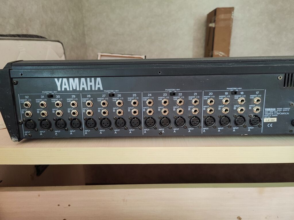 Yamaha GA32/12 analoq mikser pulti - 32 mono giriş kanalı + 4 stereo — Mallar, Bakı (3)