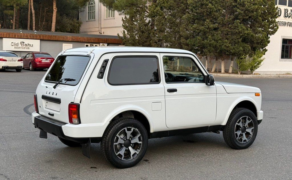 Lada (VAZ) Niva, 1.7 L, 2024 il, 49 000 km — Avtomobillər, Sumqayıt (7)