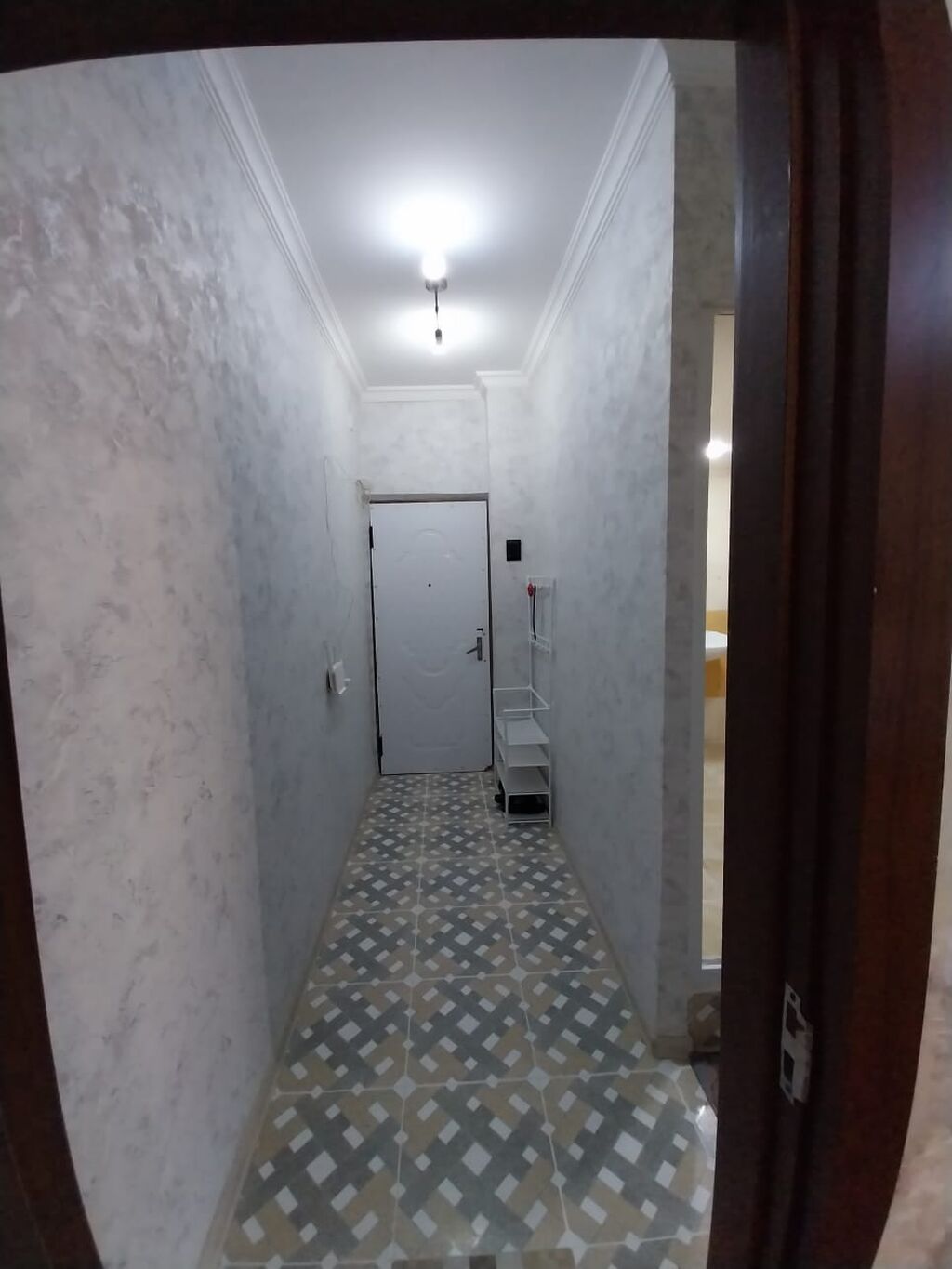 İnşaatçılar metrosundan 5 dəqiqəlik məsafədə. Geniş, işıqlı, təmirli — Daşınmaz əmlak, Bakı (8)