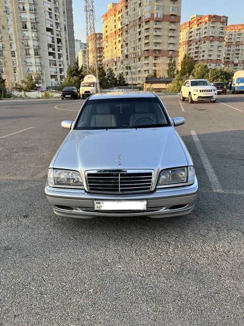 Mercedes C 200, 2.0 L, 1999 il, 350 000 km — Bakı