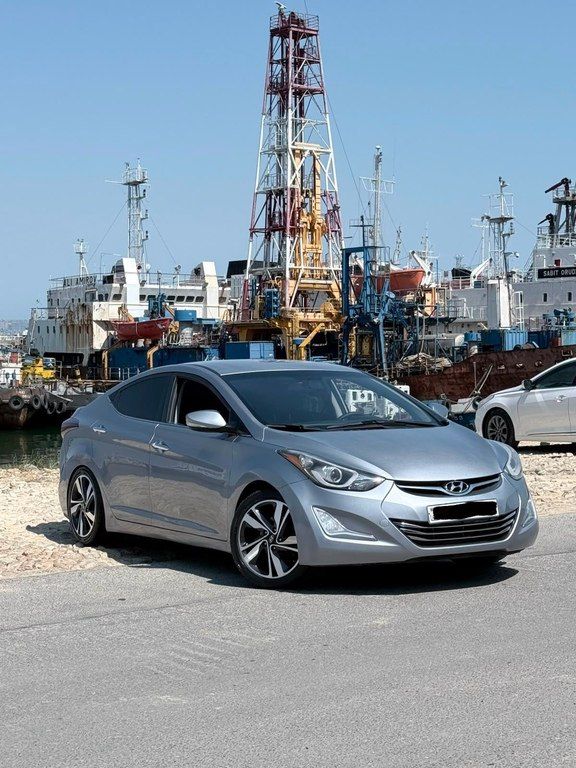 Hyundai Elantra, 1.8 L, 2015 il, 170 500 km — Avtomobillər, Bakı (4)
