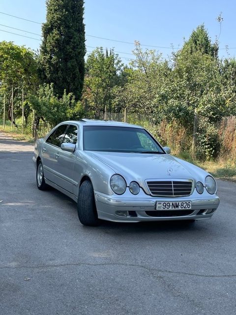 Mercedes E 220, 2.2 L, 1999 il, 600 000 km — Mingəçevir