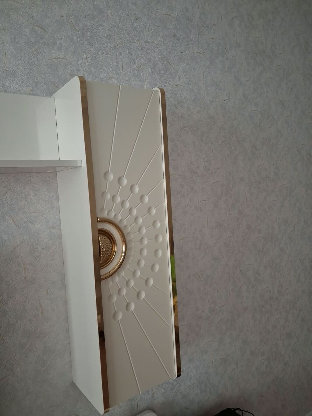 İşlənmiş, Düz TV altlığı, Polkalı, Türkiyə — Mebel, Bakı (2)