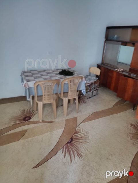 2-otaqlı mənzil kirayə verilir, Dərnəgül m., 45 m²