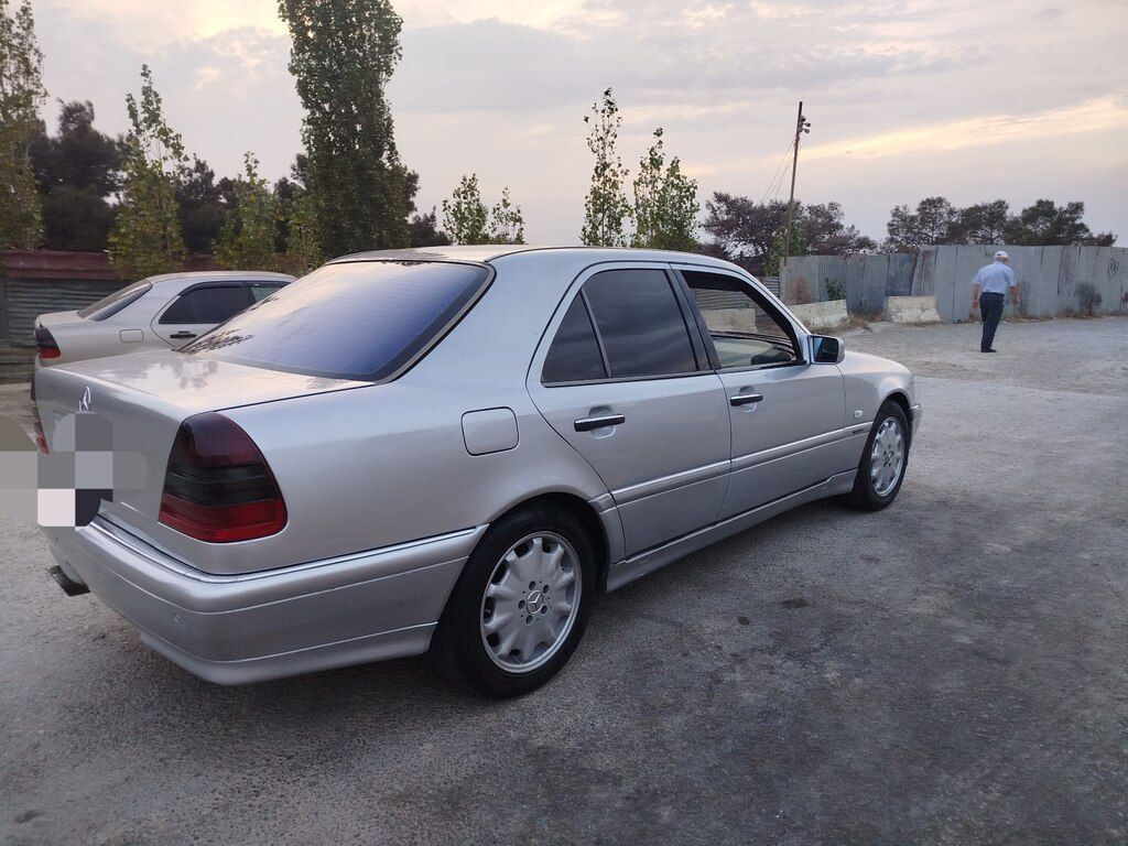 Mercedes C 240, 2.4 L, 2000 il, 428 375 km — Avtomobillər, Bakı (6)