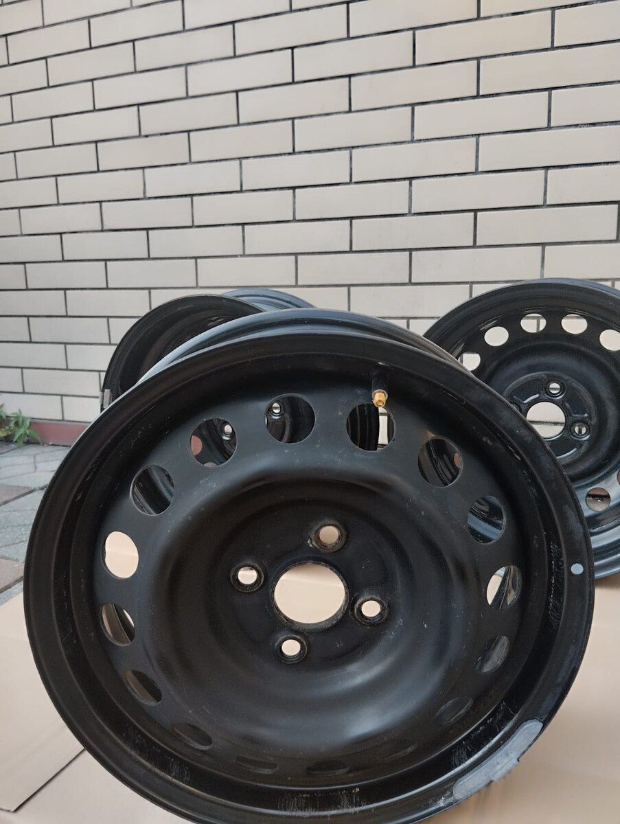 Toyota Aqua diskləri R15 — Ehtiyat hissələri və aksesuarlar, Zaqatala (4)