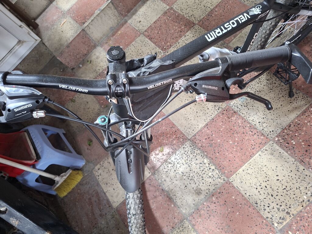 Velostrim dağ velosipedi. Kask hədiyyə verilir. - Çərçivə: Velostrim — Dağ velosipedləri, Bakı (3)