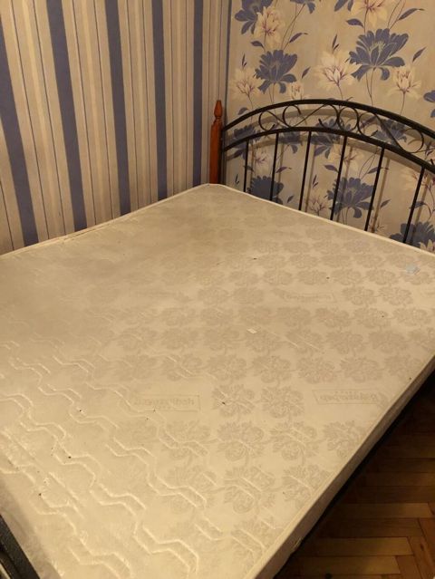 Metall çarpayı çarpayı başlığı və ayaq hissəsi ilə - Ölçü: təxmini 2 — Digah
