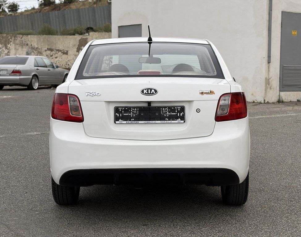 Kia Rio, 1.4 L, 2011 il, 213 000 km — Avtomobillər, Bakı (8)