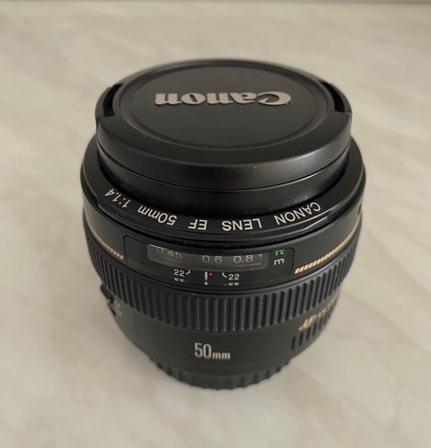 Canon EF 50mm f/1.4 USM — Bakı