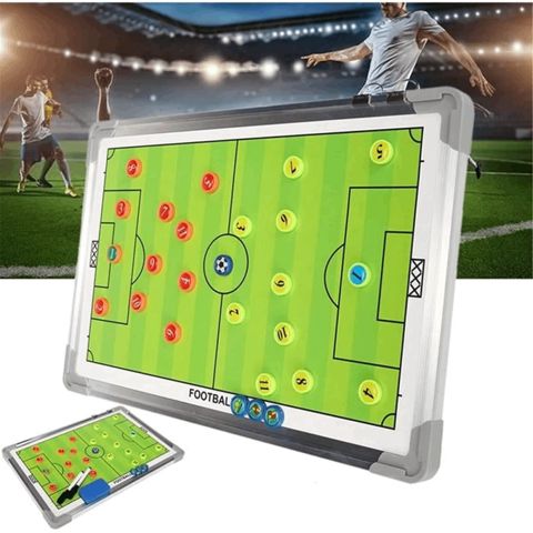 Futbol taktiki lövhə 530894 — Bakı