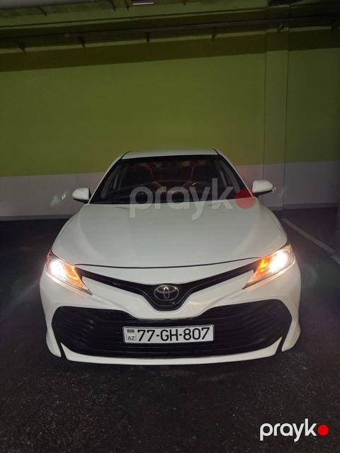 Toyota Camry, 2.5 L, 2018 il, 192 000 km