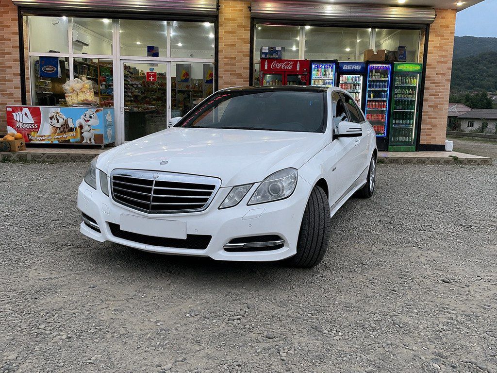 Mercedes E 250, 2.1 L, 2011 il, 339 066 km — Avtomobillər, Bakı (2)