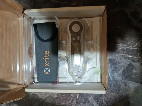 Avto-rəngsazlar və koderlər üçün peşəkar rəng ölçmə və təyinetmə cihazı — Bakı