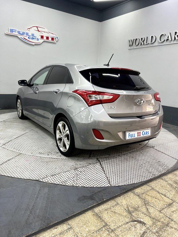 Hyundai i30, 1.6 L, 2011 il, 250 111 km — Avtomobillər, Sumqayıt (5)