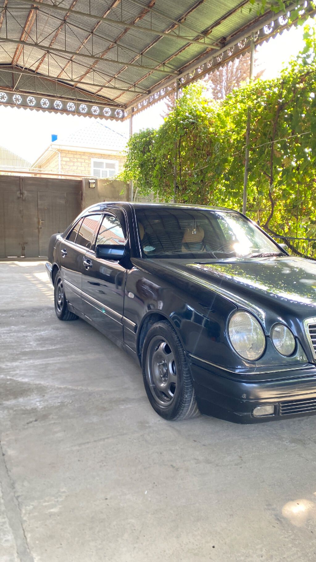 Mercedes-Benz E 230: 2.3 l 1996 il Sedan — Avto, Şirvan (3)