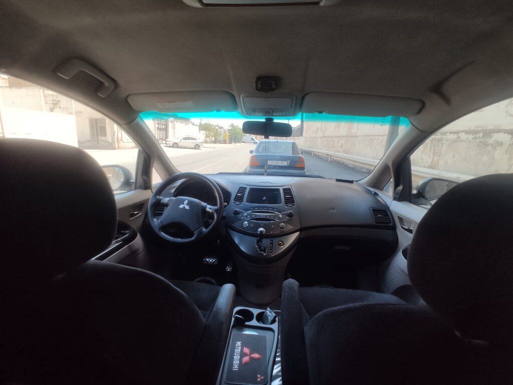 Mitsubishi Grandis, 2.4 L, 2005 il, 430 000 km — Avtomobillər, Bakı (5)