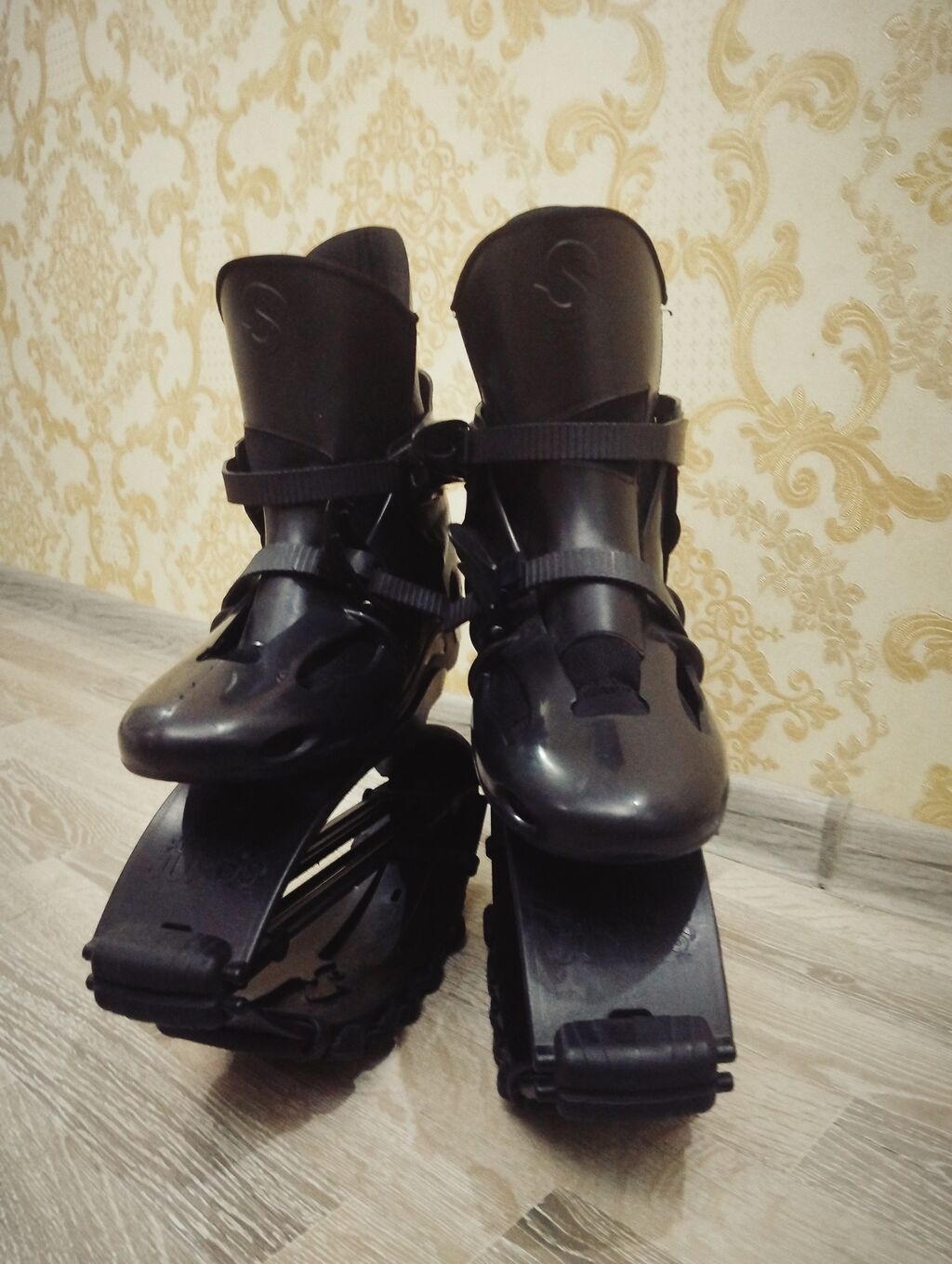 Kangoo Jumps tullanma ayaqqabıları – qara rəng - Kardio və fitnes üçün — Şəxsi əşyalar, Bakı