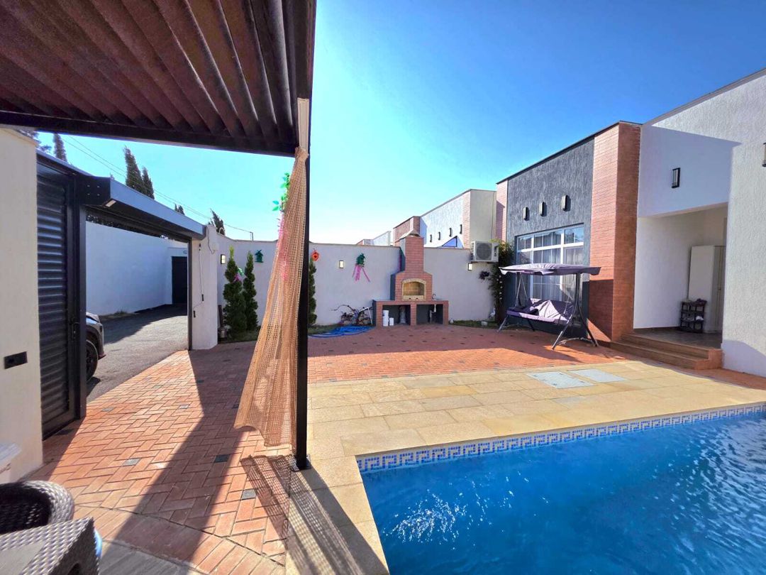 Bağ evi, Şüvəlan qəs — Ev, villa, Bakı (8)