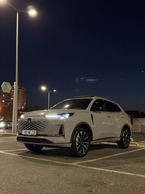 Changan CS 55 Plus, 1.5 L, 18.4 kWh, 2025 il, 9 100 km — Bakı