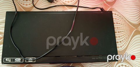 USB yazma funksiyalı DVD/Media pleyer - Üst paneldə USB girişi: USB — Digah