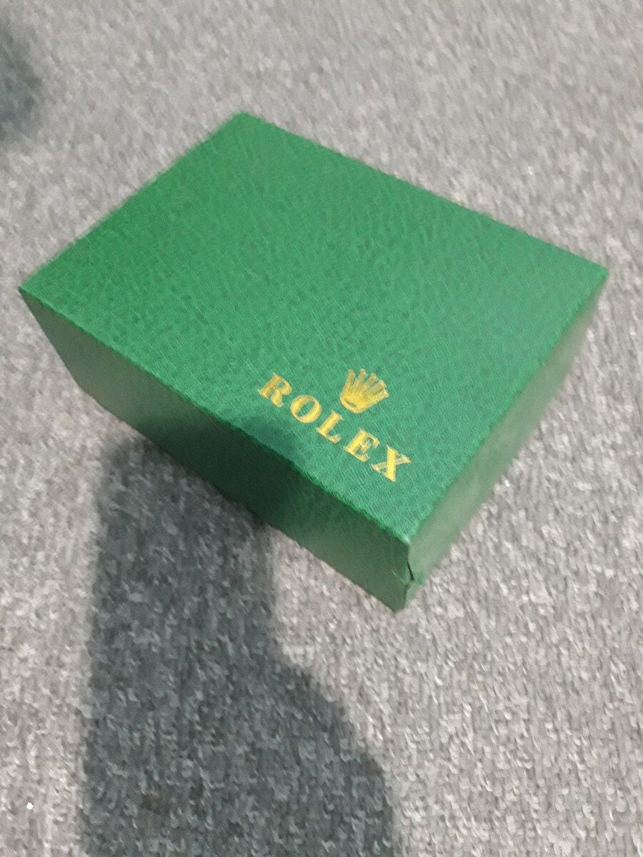 Rolex saat qutusu və sənədləri — Şəxsi əşyalar, Bakı (6)
