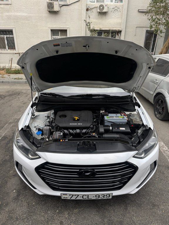 Hyundai Elantra, 2.0 L, 2018 il, 168 981 km — Avtomobillər, Bakı (8)