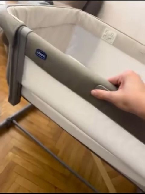 Oğlan və qız üçün, İşlənmiş, Dördbucaq, Beşik, Dəstsiz, Matras ilə, Yellənmə mexanizmsiz — Saray
