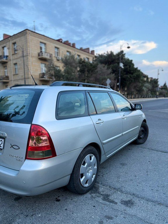 Toyota Corolla, 1.4 L, 2005 il, 273 000 km — Avtomobillər, Bakı (3)