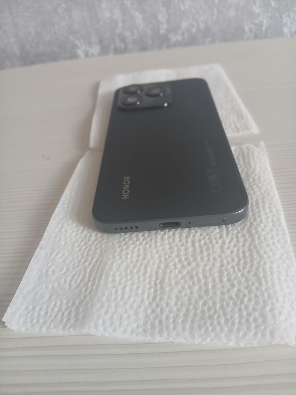 Honor 400 Lite, rəng - Qara, Barmaq izi — Honor, Bakı (2)