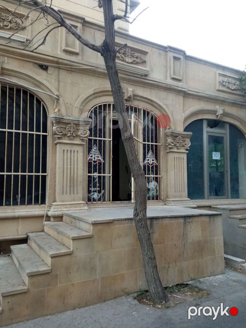 Ofis kirayəsi – 90 kv.m