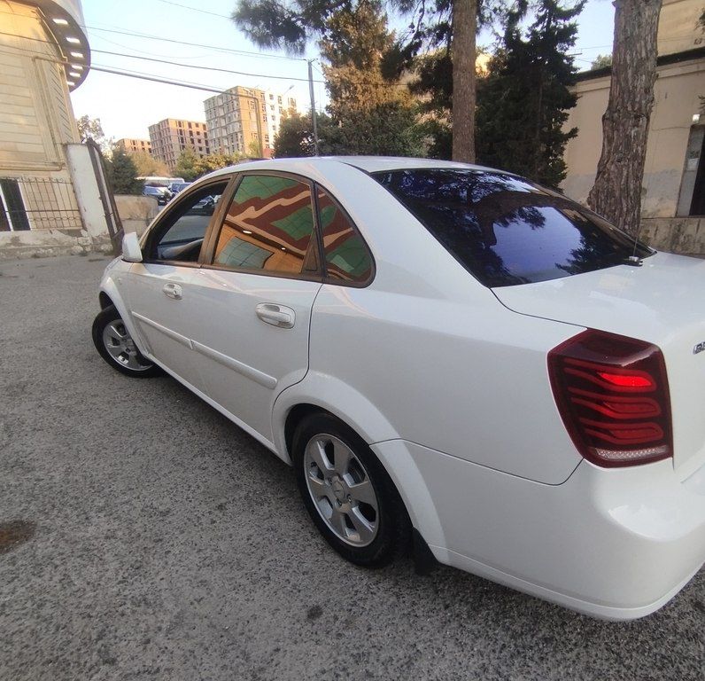 Daewoo Gentra, 1.5 L, 2014 il, 340 000 km — Avtomobillər, Bakı (9)