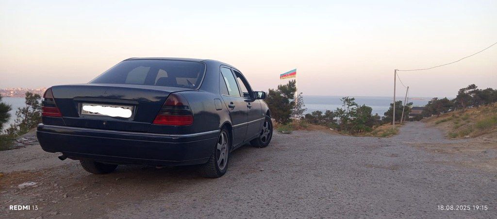 Mercedes C 200, 2.0 L, 1995 il, 200 000 km — Avtomobillər, Bakı (5)