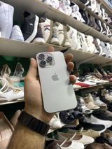 IPhone 16 Pro, 256 GB, Ağ, Face ID — Smartphones