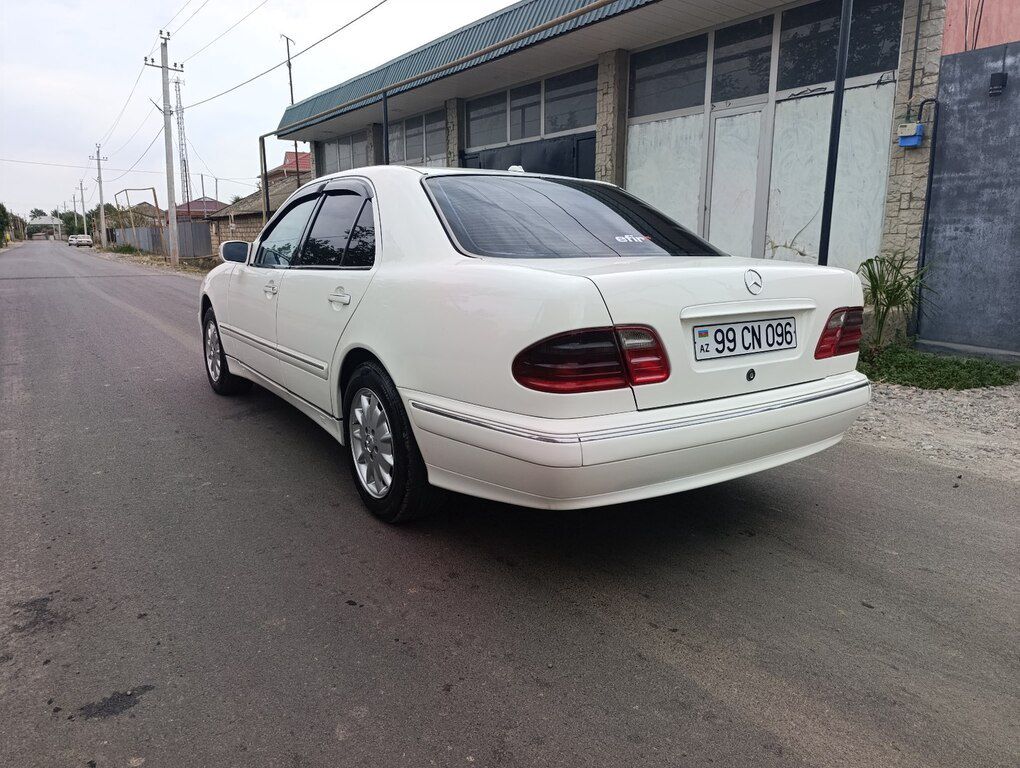 Mercedes E 220, 2.2 L, 2001 il, 235 000 km — Avtomobillər, Masallı (12)