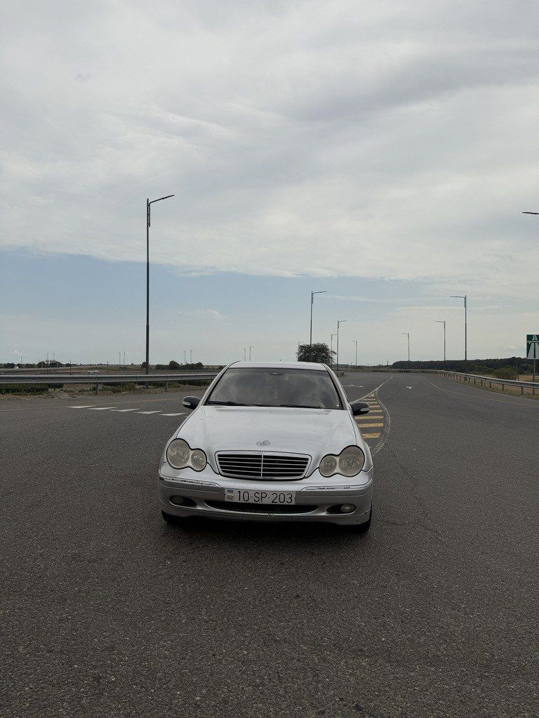 Mercedes C 200, 2.0 L, 2001 il, 358 000 km — Avtomobillər, Bakı
