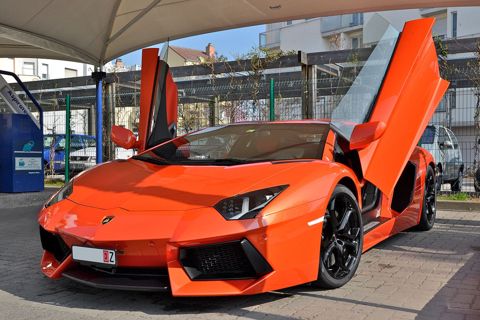 Lambo qapı petlələri — Bakı